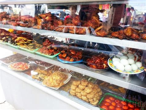 Kadang kala lauk digunakan untuk menyembunyikan rasa dari makanan pokok dan sayurnya yang kurang begitu pas dengan 1. Nasi Kukus Pelbagai Lauk Terbaik di Kota Bharu | Maha Mahu ...