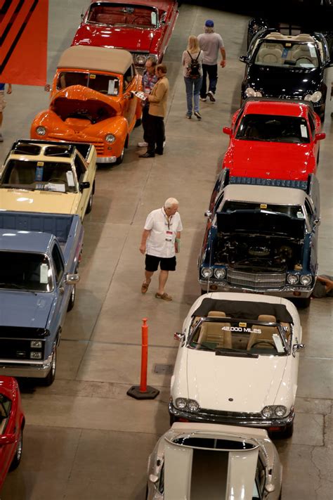Classic car auction rolls into Las Vegas for 3-day event | Conventions