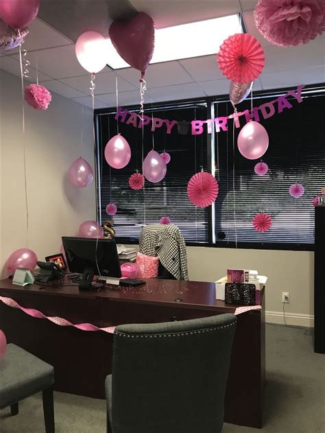How To Decorate A Coworkers Cubicle For Birthday Leadersrooms