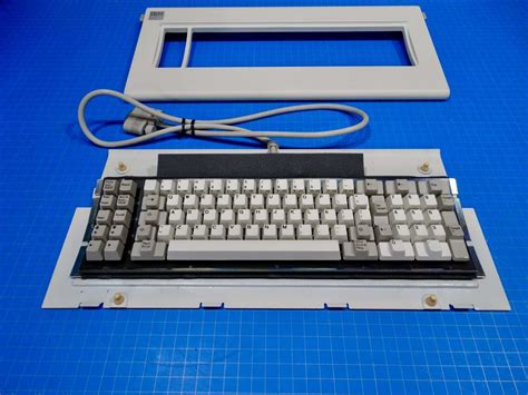1984 Ibm Model F Keyboard 4176203 27 Sep 84 83 Key Clickykeyboards