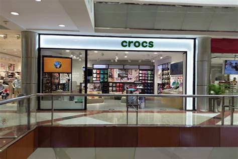 Crocs – Pondok Indah Mall 1 – PiEE Internasional