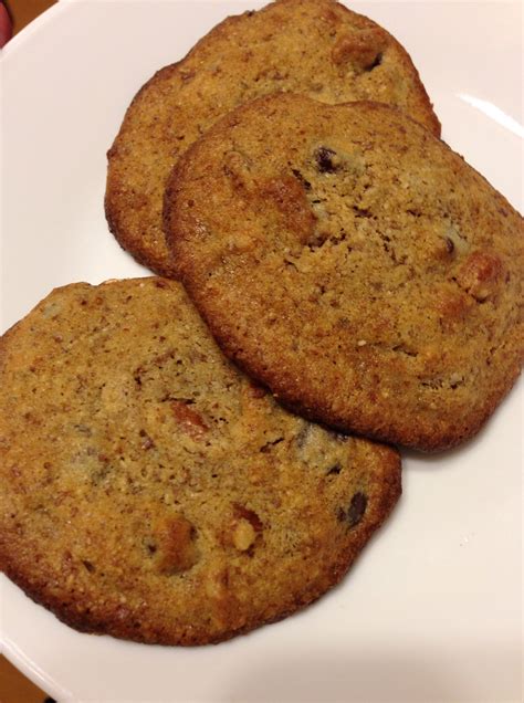 Or maybe sugar cookies are the ultimate christmas sweet that no one can not feel more cheery while making/eating. Almond Flour Chocolate Chip Cookies - Mrs. Criddles Kitchen