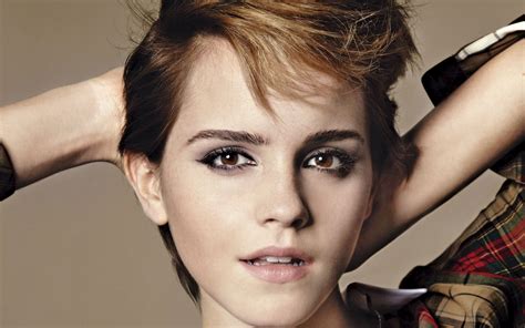 scarica sfondi emma watson l attrice inglese ritratto giovane attrice bionda monitor con