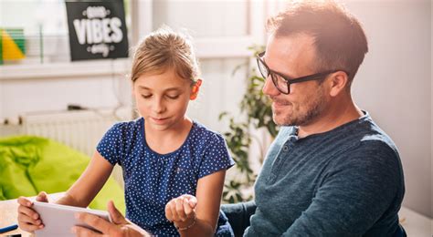 In regionen mit einer noch niedrigeren infektionslage können weitere erleichterungen festgelegt werden. Kindermedienland Baden-Württemberg: Wie lang mit dem Handy ...