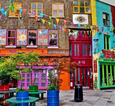Neils Yard London Neals Yard Best Places In London Colourful
