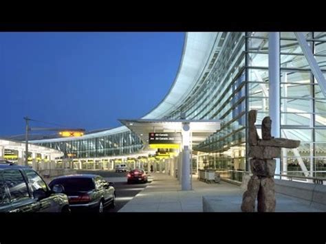 O aeroporto internacional toronto pearson, inaugurado em 29 de agosto de 1939, é o mais importante do canadá e um dos mais movimentados do mundo; Toronto Pearson International Airport Outside - YouTube