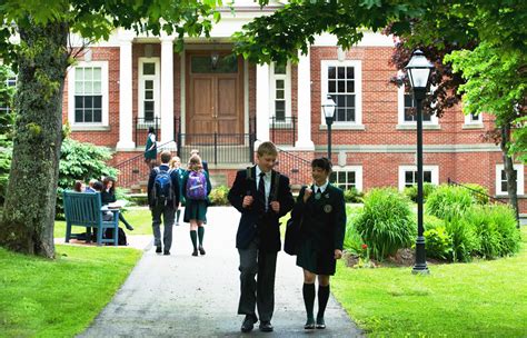 5 Of Canadas Best Private High Schools