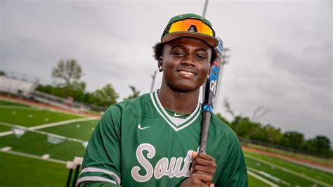 Red Sox Select Lutheran South Academy Outfielder Deundre Jones With