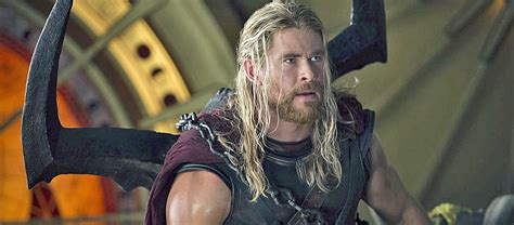 Chris Hemsworth Shares His Most Ridiculously Jacked Photo Yet As Thor