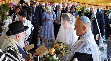 Italy Synagogue Hosts First Jewish Wedding In Centuries The Forward