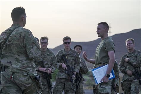 Dvids Images Task Force Guardian Soldiers Complete Eic Course