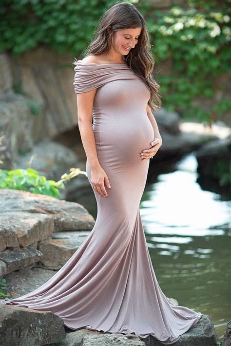 Baby Shower Gowns That Wow Formal Maternity Dress Maternity Dresses