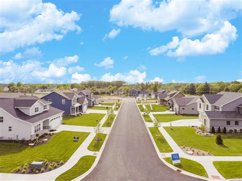 Lakeside of Cedar Lake- Distinctive Homes of Indiana