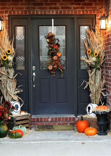 Blank black sandwich board and framed indian corn with corn stalks. Beautiful Fall Decorations Made With Dried Corn And Corn ...