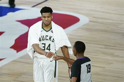 Antetokounmpo Voted Nbas Defensive Player Of The Year Ap News