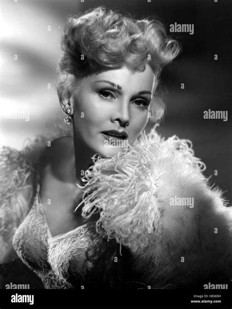 Zsa Zsa Gabor Gabor Sari Nacido El 6 De Febrero De 1917 18 De