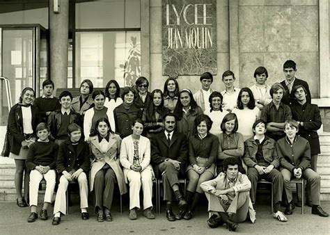 Photo de classe 3ème CL 2 de 1970 Lycée Jean Moulin Copains d avant