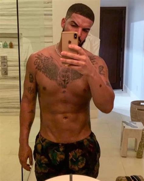 Sexy Pics Of Drake That Have Us Thirsty For The Champagne Papi