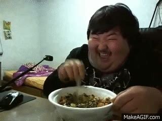 Maybe you would like to learn more about one of these? Funny eating gif 7 » GIF Images Download