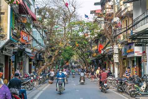 10 Things To Do In Vietnam As A Solo Traveler Arzo Travels