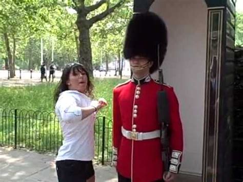 Royal guards marching outside buckingham palace. Dancing with the Buckingham Palace guard - YouTube