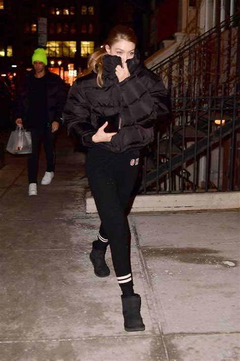 Gigi Hadid Arrives At Her Apartment In New York 03072019 Hawtcelebs