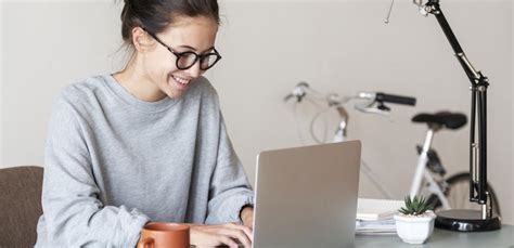 Online Teaching Jobs: Teach online (Hiring!) 2021 | Teach Away