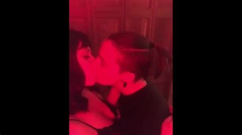 Red Hot Lesbian Kiss