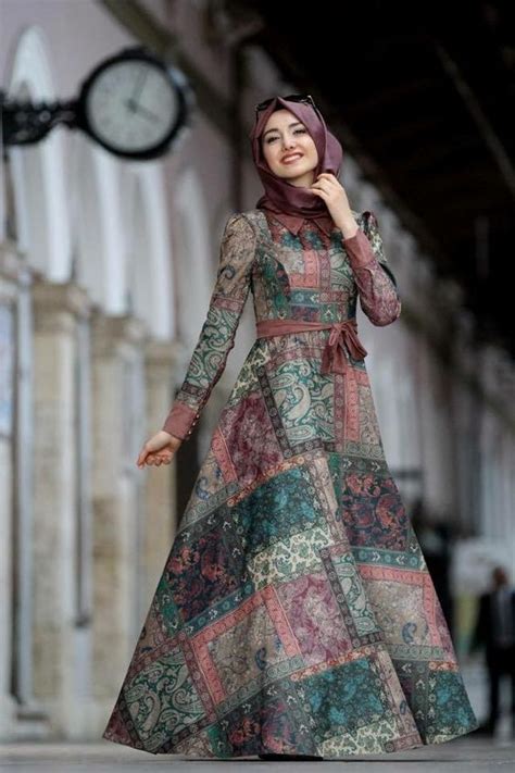 Model baju gamis hijab seringkali menawarkan gaya yang variatif dan tentunya sangat cocok untuk kamu koleksi. 25+ Model Baju Gamis Muslimah Masakini Untuk Pesta dan ...