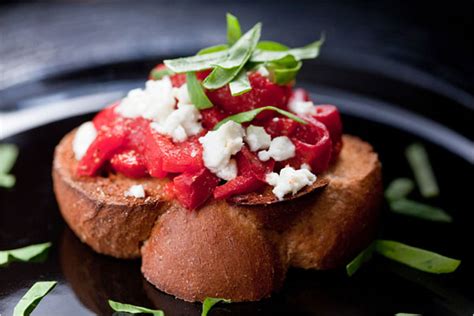 Bruschetta With Roasted Peppers And Goat Cheese The New York Times