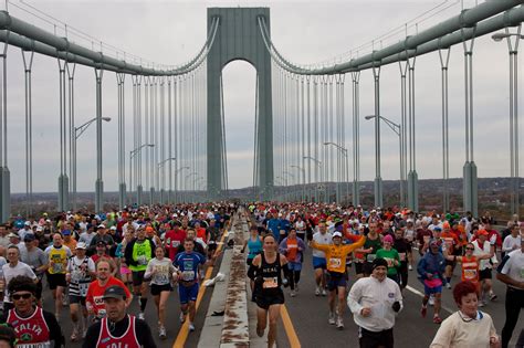 Oggi La Maratona Di New York Magica Gara Che Cambia La Vita Ilgiornaleit