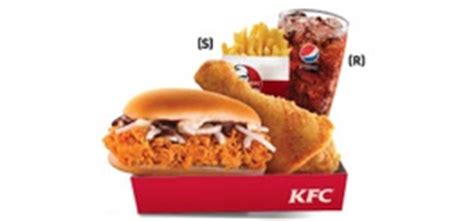Keenakkan ayam goreng kfc yang rangup dengan kentang goreng yang sedap yang di datangkan bersama set air dan juga kentang ini memang tiada tandingan dan akan buatkan korang rasa macam nak lagi. KFC at the KLIA2 | Malaysia Airport KLIA2 info