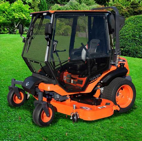 Curtis Industries Intros Air Conditioned Cab For Kubota Zero Turns