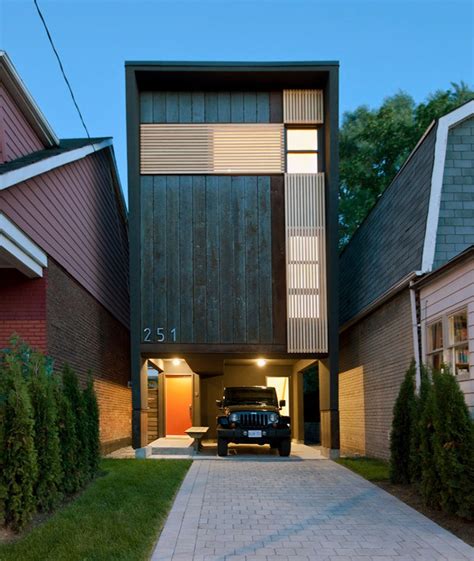 Image via modern homes worldwide. 11 Small Modern House Designs From Around The World