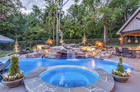 Peek Pools And Spas Creating The Outdoor Oasis Of Your Dreams Wannado Nashville