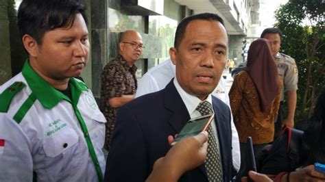 Rizieq shihab pernah menghadapi sejumlah kasus hukum, mulai dari dugaan pornografi hingga sebelum pergi ke arab saudi 2017 lalu, rizieq diketahui tersandung sejumlah kasus hukum di. Dihentikan, Kasus Rizieq Shihab di Polda Jabar Sudah SP3 ...