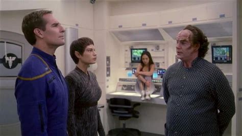 Watch Star Trek Enterprise Season 2 Episode 10 Enterprise Vanishing