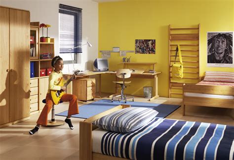 Wooden Furniture for Kids and Teens Rooms from Team 7 - DigsDigs