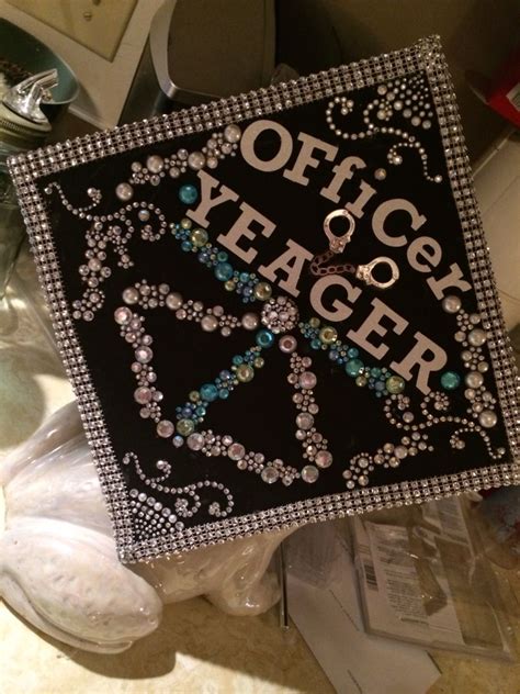 Además, si los hay, podrás ver otros capítulos y también otras muchas. My criminal justice graduation cap. :) | Graduation cap ...
