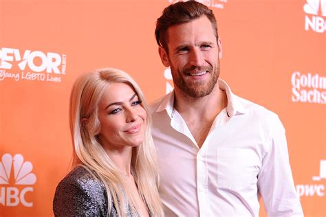 Brooks Laich Gets Candid On Sex Life With Wife Julianne Hough
