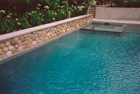 Portfolio Island Gunite Pools