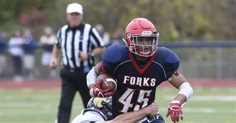 Jared goff had a terrific 2018 fantasy season, throwing for 4,688 yards, 32 touchdowns and 12 interceptions. Section 4 Football: Chenango Forks blanks Susquehanna Valley