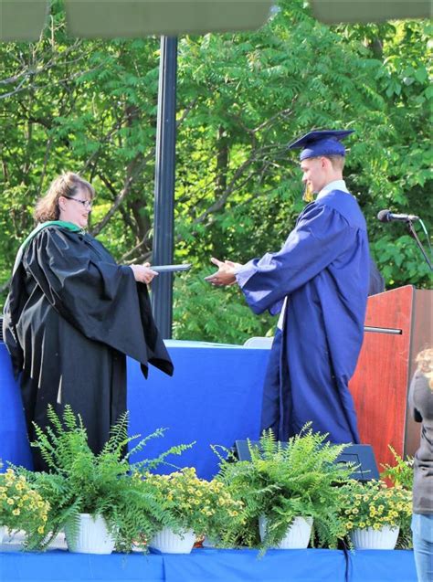 Photos 2021 Annapolis High School Graduation Ceremony Press And Guide