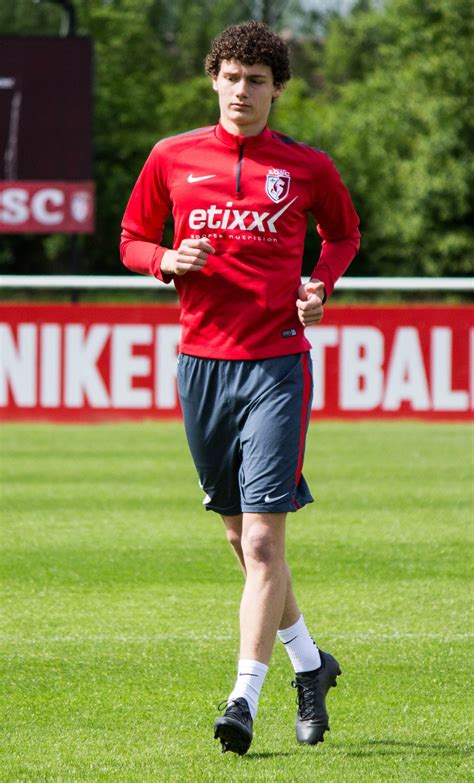 Discover more posts about benjamin pavard. Benjamin Pavard » Steckbrief | Promi-Geburtstage.de