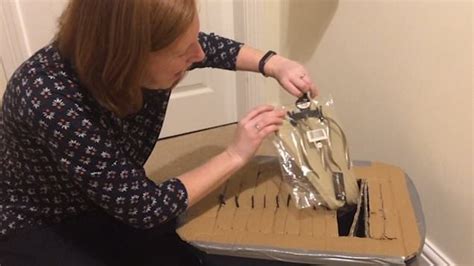 Dad Creates Flip Flop Advent Calendar For Wife Who Loves Shoes Metro News