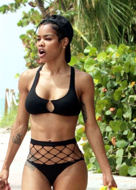 Teyana Taylor Showing Off Her Incredible Hot Bikini Body On The Beach In Miami 04 Gotceleb