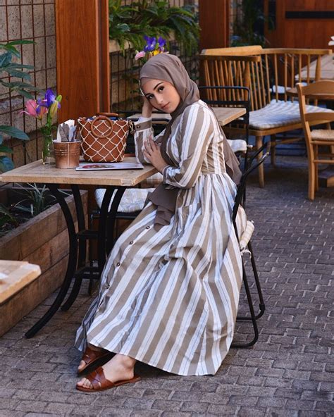 Hijab House On Instagram “nawalsari Looking Like A European Summer