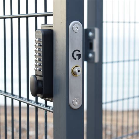 Gate Locks With Code Or With Key Different Lock Types