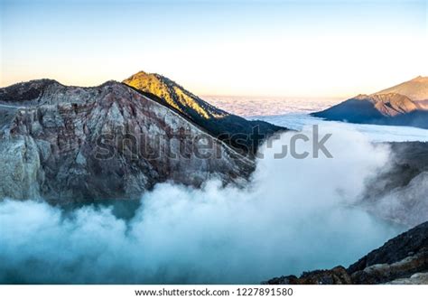 Panoramic View Kawah Ijen Volcano Sunrise Stock Photo 1227891580