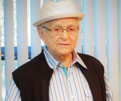 See more of norman lear on facebook. Norman Lear Biography - Facts, Childhood, Achievements